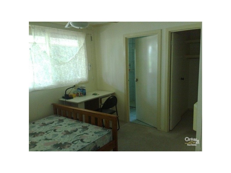 901 High Street Road, Glen Waverley VIC 3150