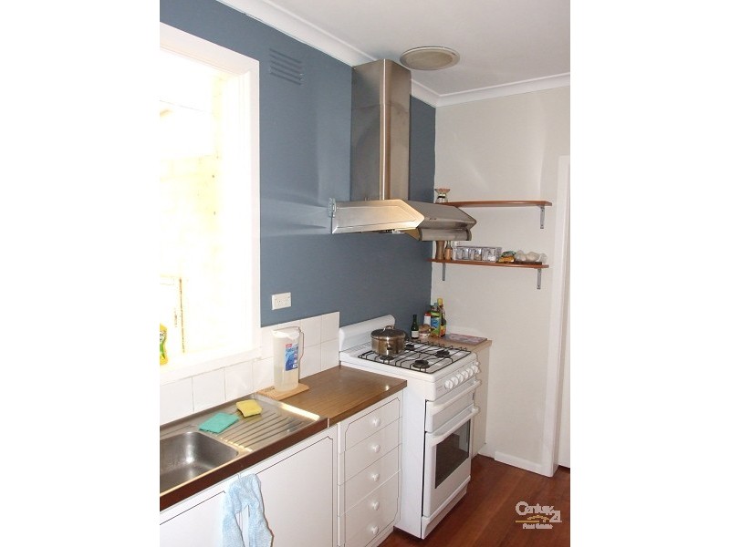 1/18 Edinburugh Street, Box Hill South VIC 3128