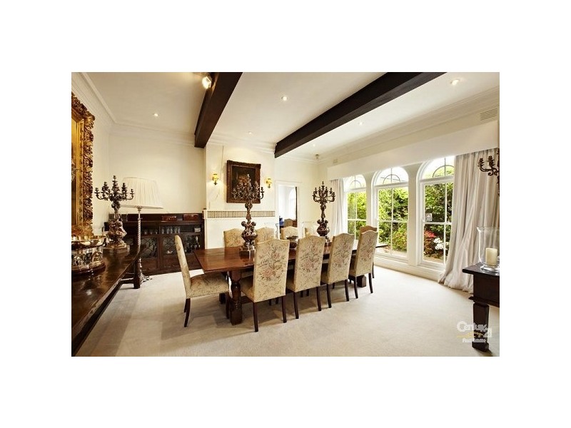 255 New St, Brighton VIC 3186