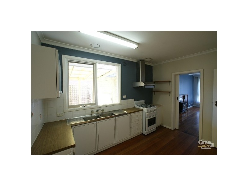 1/18 Edinburgh Street, Box Hill South VIC 3128
