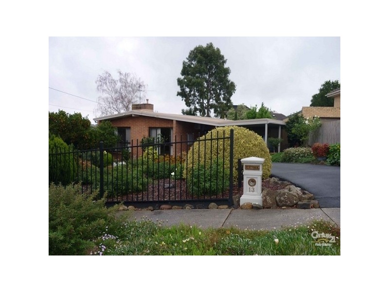 13 Morris Street, Doncaster VIC 3108
