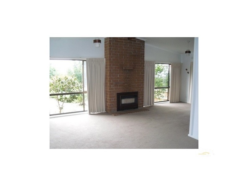 13 Morris Street, Doncaster VIC 3108