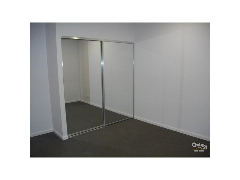 504/179 Boundary Road, North Melbourne VIC 3051