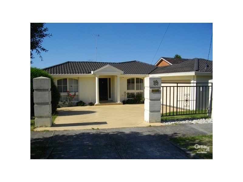 19 Summit Drive, Bulleen VIC 3105