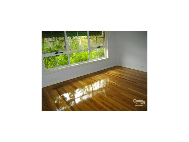 40 Kinnoull Grove, Glen Waverley VIC 3150