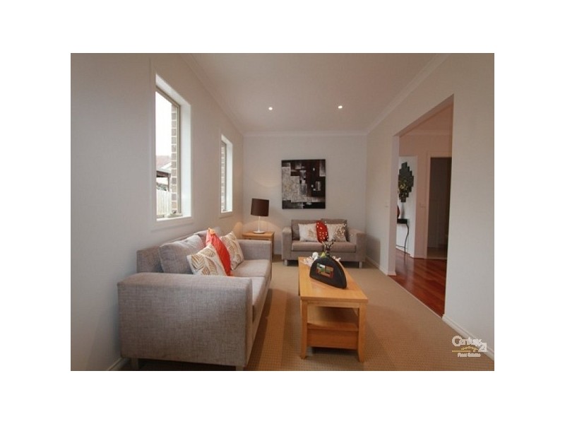 2/9 Wood Street, Nunawading VIC 3131