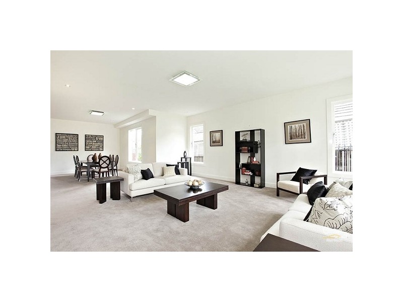 14 Belgrove Avenue, Balwyn VIC 3103