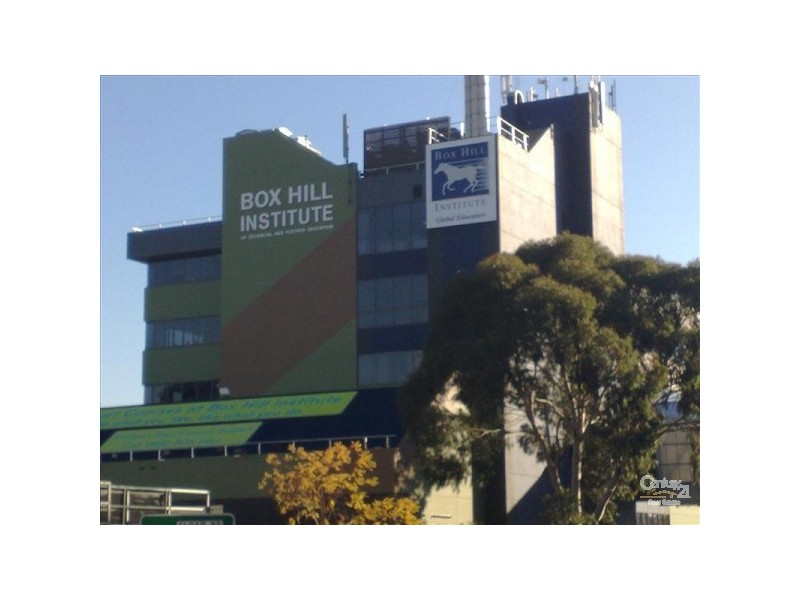 1/1 Nangnak Lane, Mont Albert VIC 3127