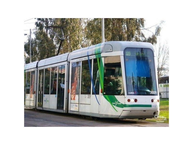 1/1 Nangnak Lane, Mont Albert VIC 3127