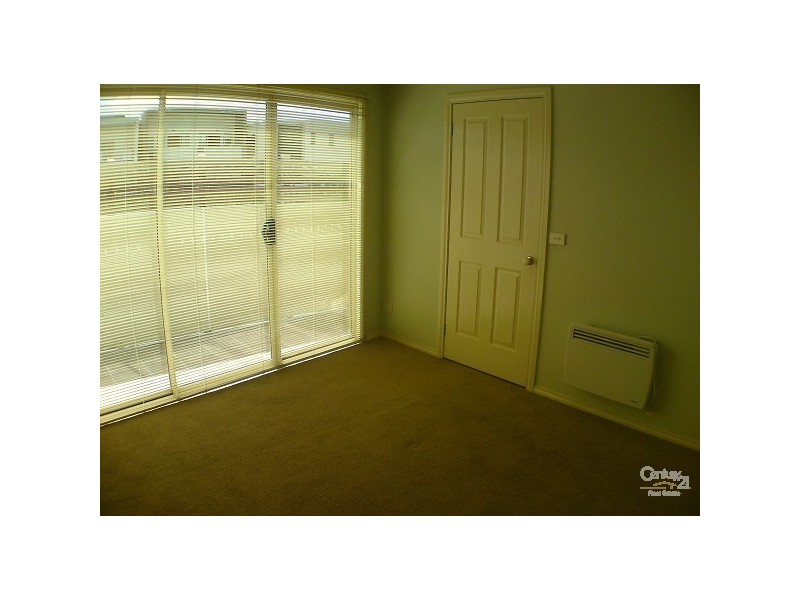 2/1 John St, Box Hill VIC 3128