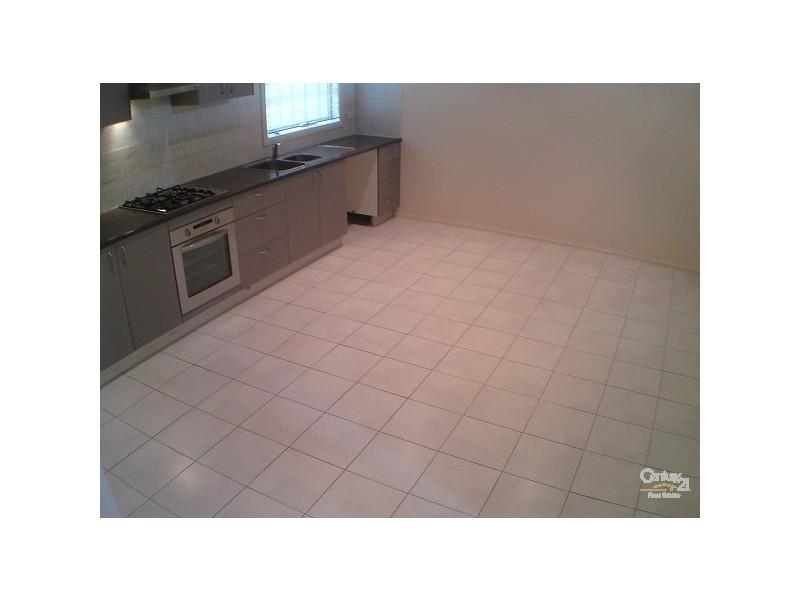 2/1 John St, Box Hill VIC 3128