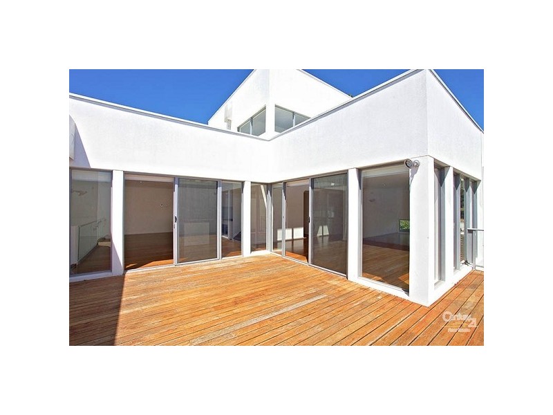 6 LOWER DRIVE, Kew VIC 3101