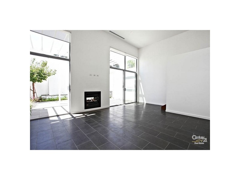 6 LOWER DRIVE, Kew VIC 3101