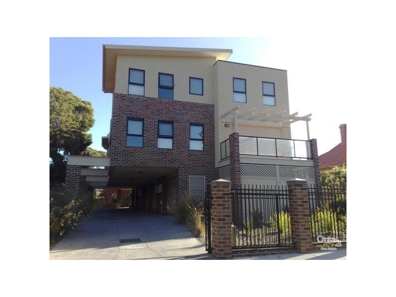 3/1140 Whitehorse Road, Box Hill VIC 3128