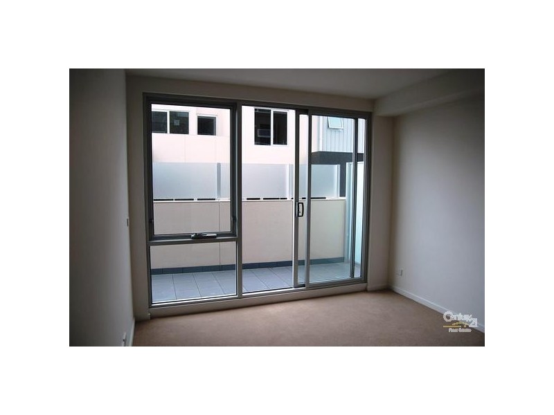 304/18 Berkeley Street, Doncaster VIC 3108