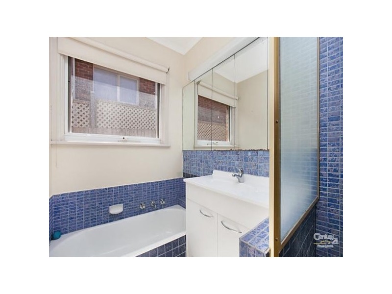 1/19 Coolabah Street, Doncaster VIC 3108