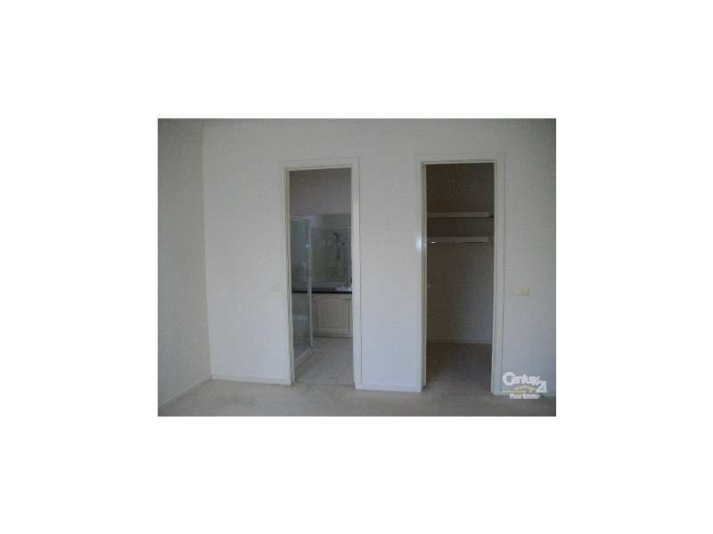 8 Lambeth Walk, Deepdene VIC 3103