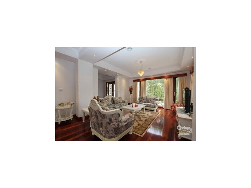 77 Aylmer Street, Balwyn North VIC 3104