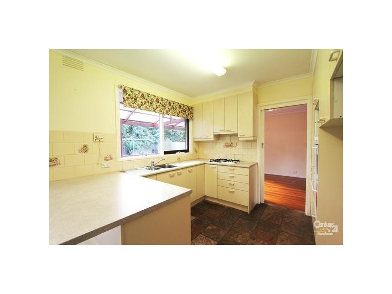 37 Vanbrook Street, Forest Hill VIC 3131