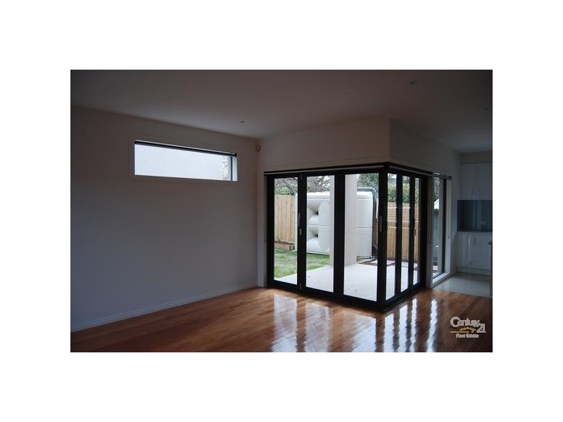 2/73 Winfield Road, Balwyn North VIC 3104