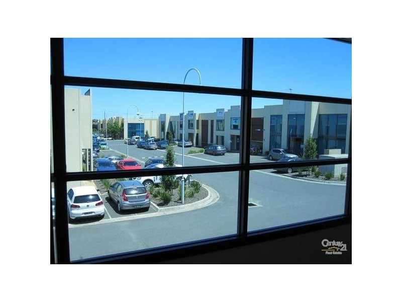 B7,2A Westall Rd, Springvale VIC 3171