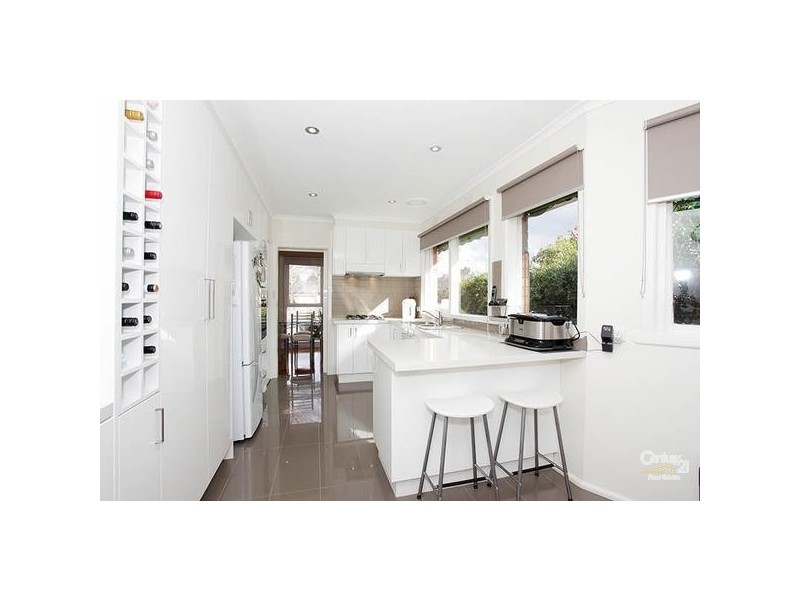 9 Tricia Court, Burwood East VIC 3151