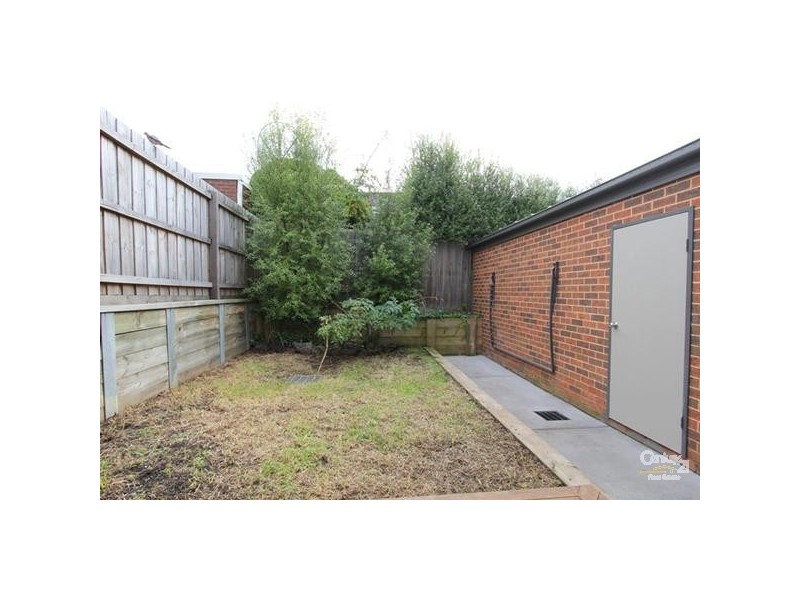 5/66-68 Lesicester Ave, Glen Waverley VIC 3150