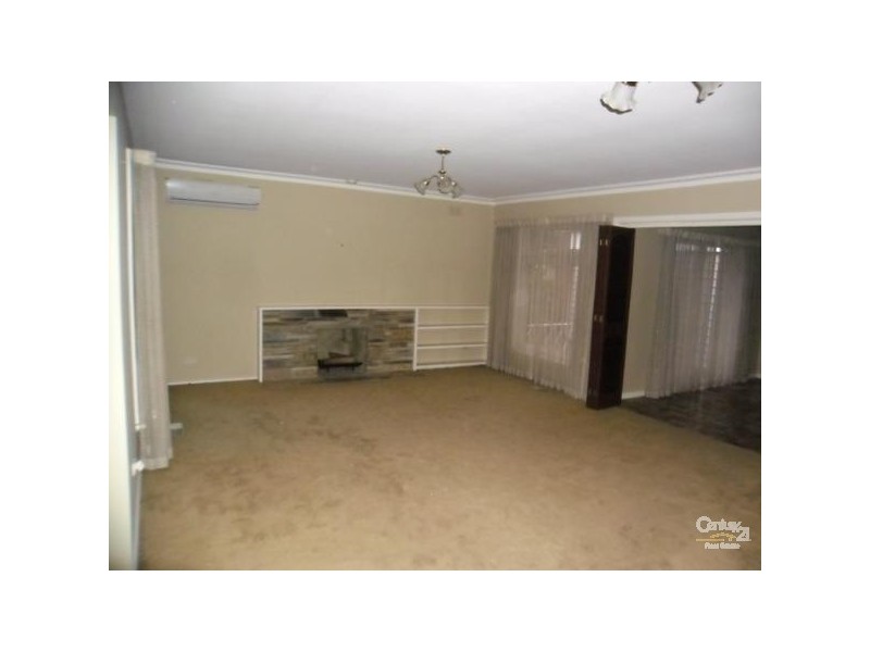 16 Tracey Street, Doncaster East VIC 3109