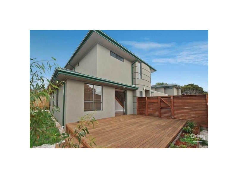 2/3 IRVING STREET, Mount Waverley VIC 3149