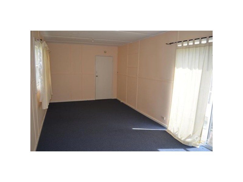 19 Clenbrae Ave, Burwood VIC 3125