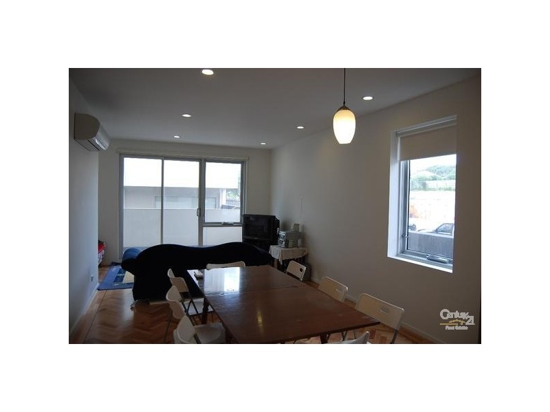 208/18 Berkeley Street, Doncaster VIC 3108