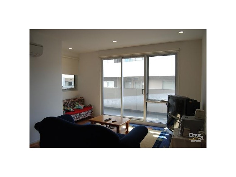 208/18 Berkeley Street, Doncaster VIC 3108