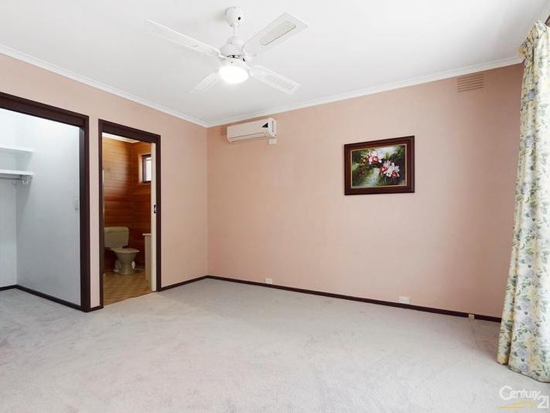 23 Joyce Ave, Glen Waverley VIC 3150