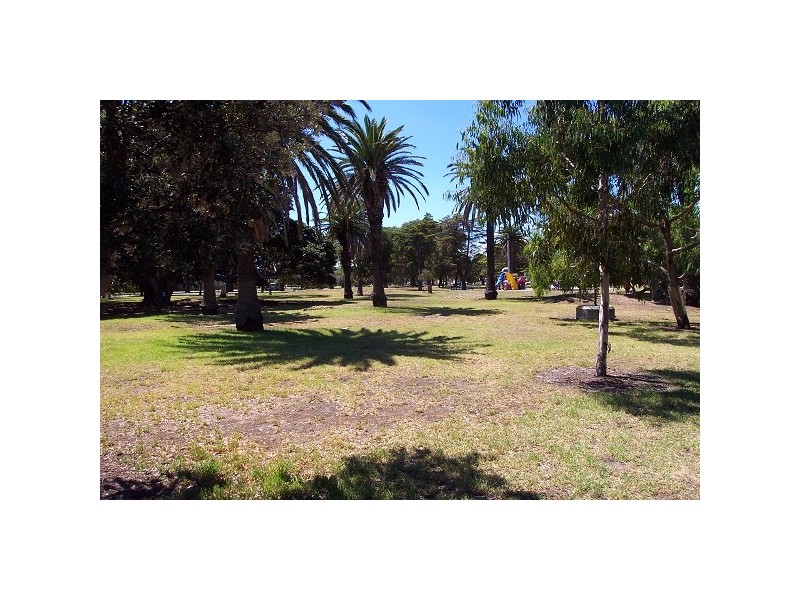 75 Spenser Street, St Kilda VIC 3182
