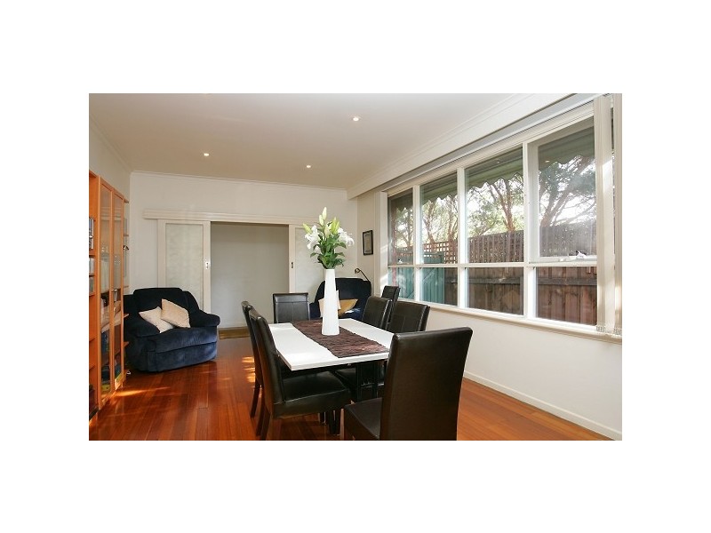 2 Malakoff Street, St Kilda East VIC 3183