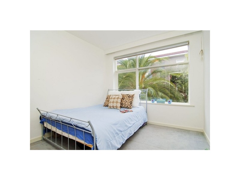 4/44 Westbury Street, St Kilda East VIC 3183