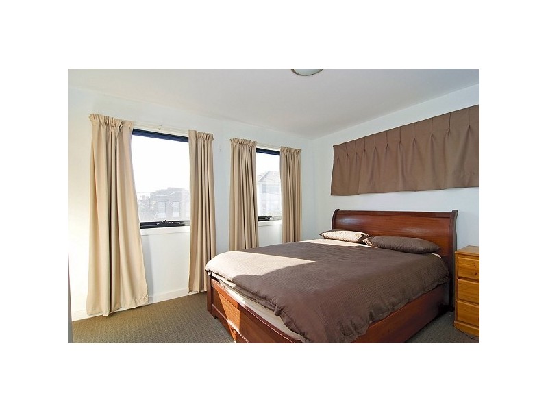 5 Nightingale Street, St Kilda East VIC 3183