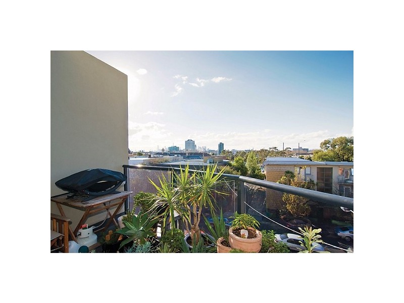 305/3-7 Alma Road, St Kilda VIC 3182