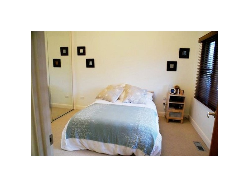 249 Bridport Street West, Albert Park VIC 3206