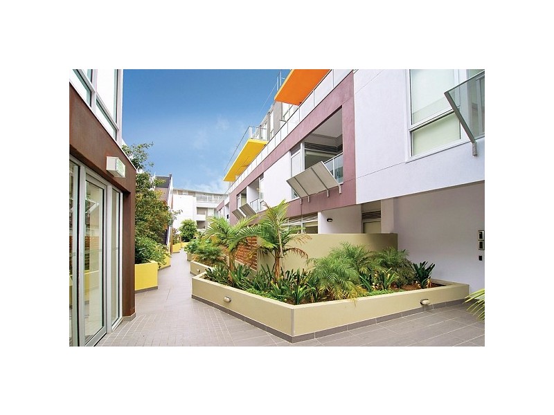 232/135 Inkerman Street, St Kilda VIC 3182