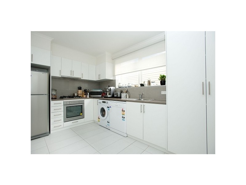 1/3 Derby Parade, Caulfield North VIC 3161