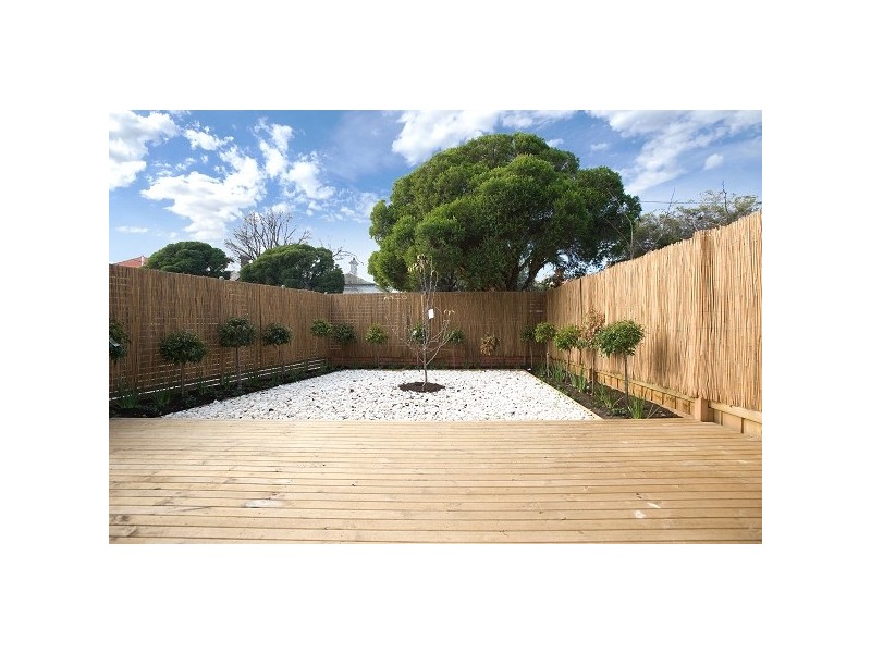 1/3 Derby Parade, Caulfield North VIC 3161