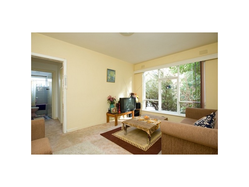 29/10 Acland Street, St Kilda VIC 3182