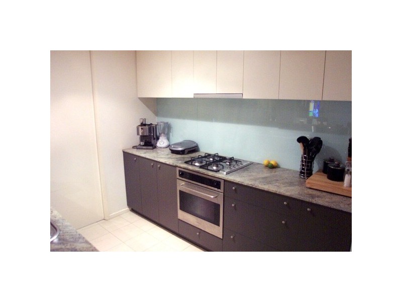 2/219 Alma Road, St Kilda East VIC 3183