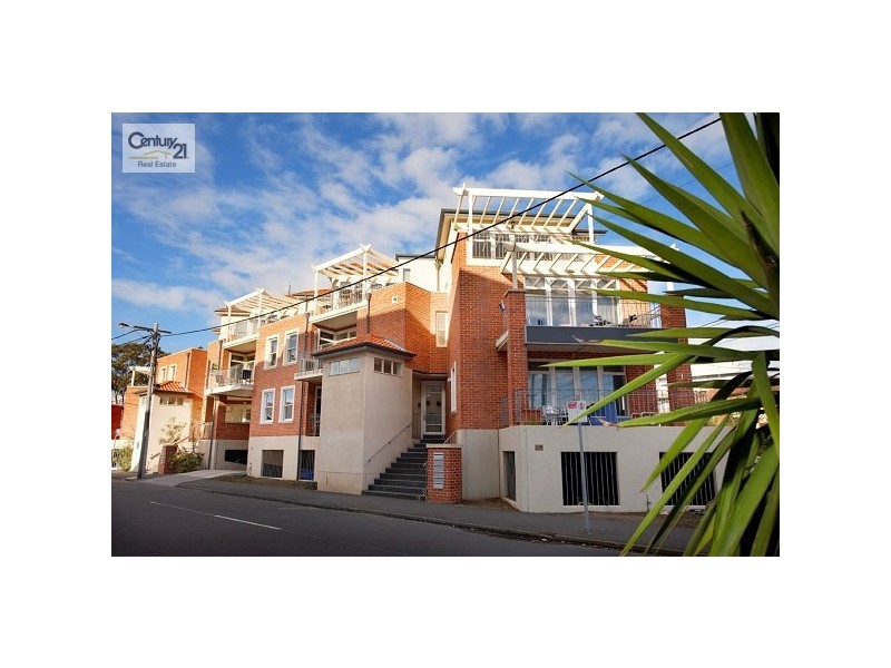 2 & 6/10 Carlisle Street, St Kilda VIC 3182