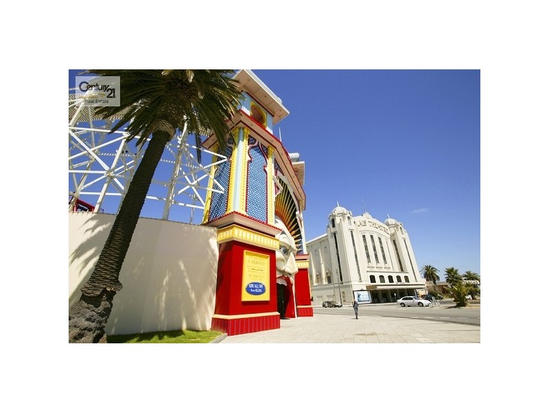 2 & 6/10 Carlisle Street, St Kilda VIC 3182