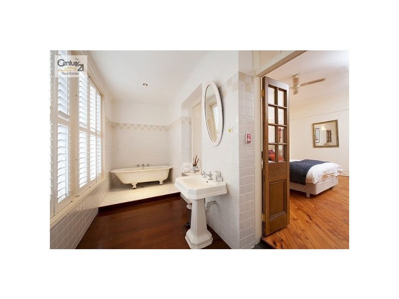 22 Acland Street, St Kilda VIC 3182