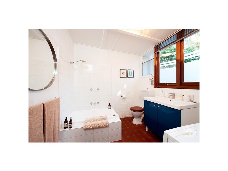 1 Hotham Street, St Kilda East VIC 3183