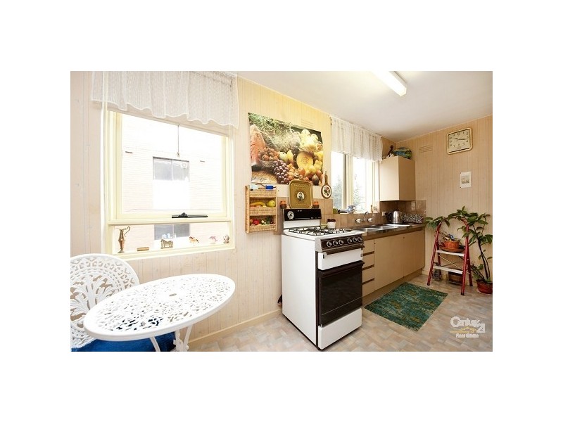 8/17 Redan Street, St Kilda VIC 3182