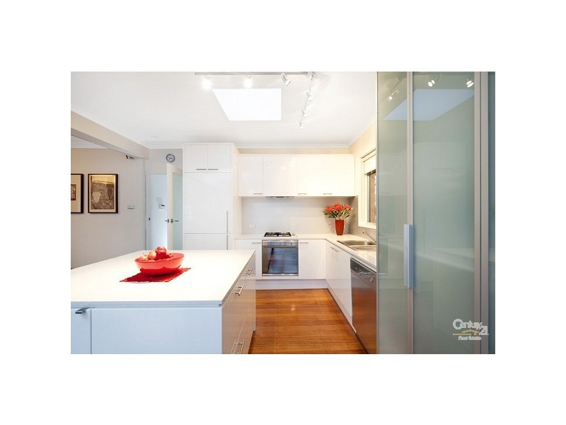 14 Burns Street, Elwood VIC 3184